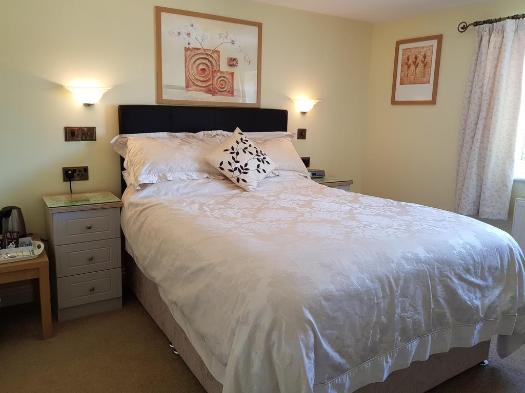 Headdons Bed & Breakfast โฮลส์เวิร์ทธี ภายนอก รูปภาพ